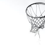 Panier de Basketball Ancien - Austris Augusts - Unsplash