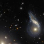 Collision entre 2 galaxies - Hubble Nasa - CC BY 2.0 DEED - Flickr