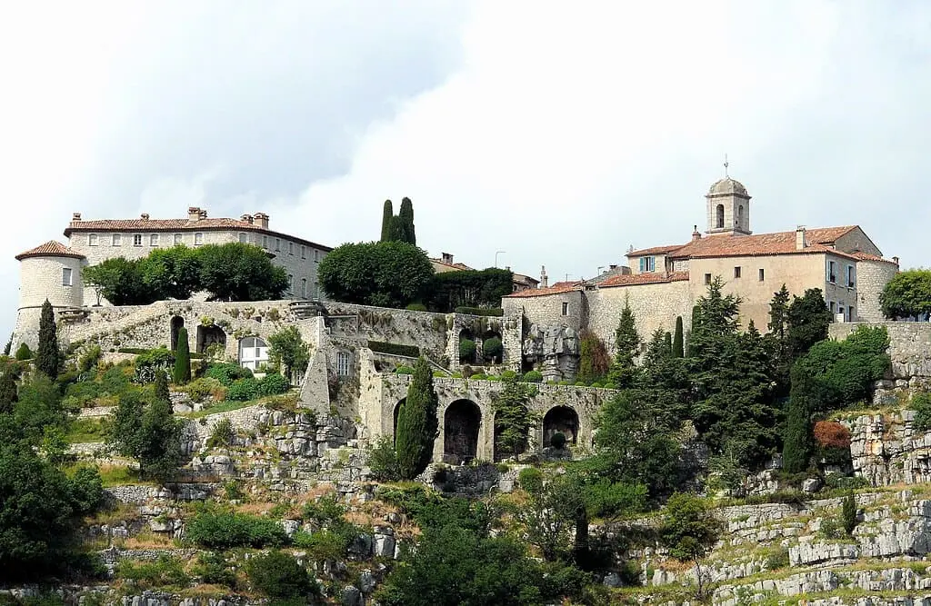 Village de Gourdon - Mossot - CC BY 30 DEED - Wikimedia Commons